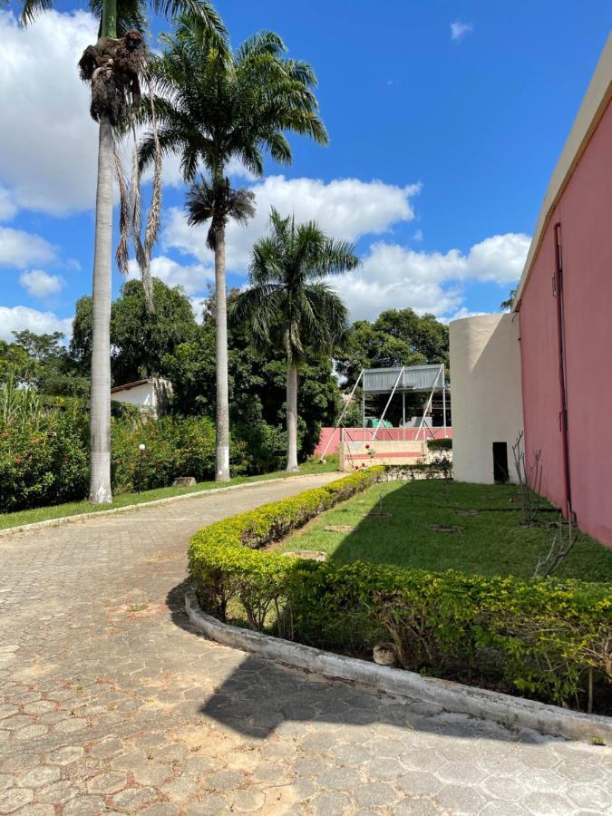 Motel Village Teofilo Otoni Bagian luar foto